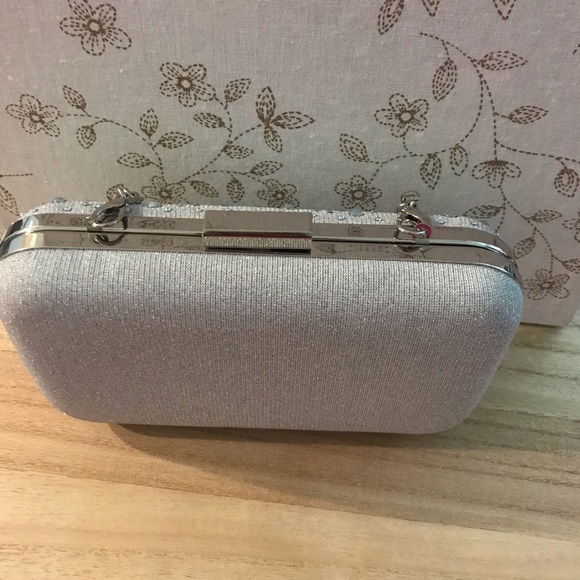 Raindrop Bridal Clutch;Raindrop Beads Wedding Bridesmaid Clutch. Studded bag - Picture 3 of 6